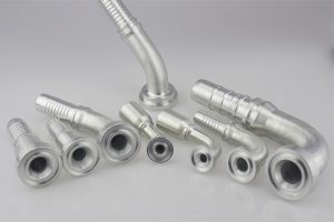 Raccordo adattatore per tubo flessibile idraulico a gomito Jic in acciaio al carbonio